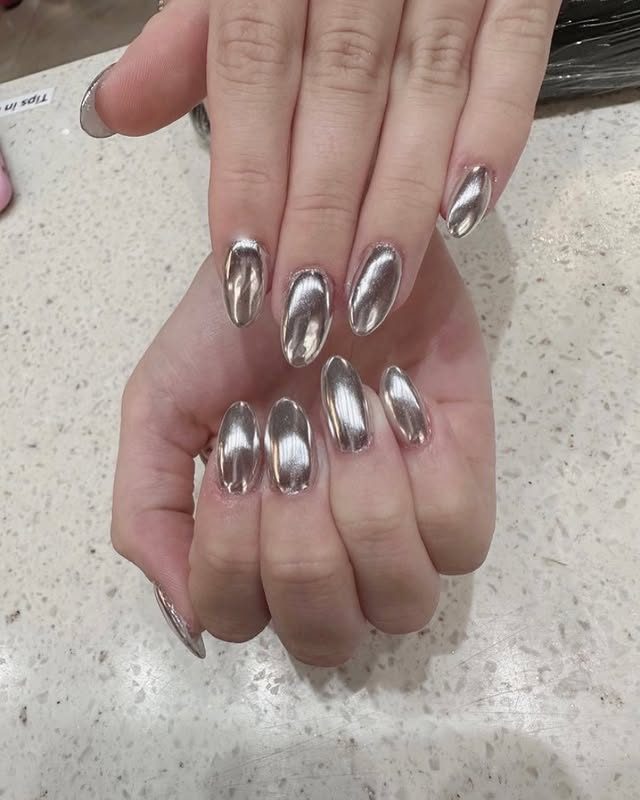 Silver chrome gel nails at Mega Japanese Nail, Japanese gel nails NYC